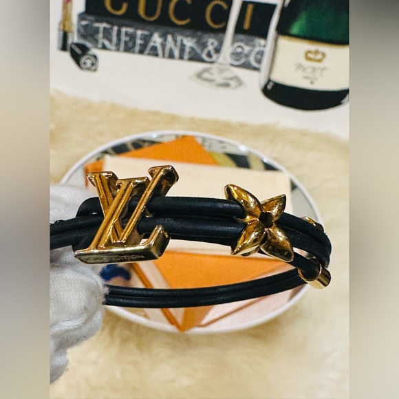 💎LOUIS VUITTON BLOOM Bracelet Full Inclusion Adjustable Strap Size 6.5cm - Picture 4 of 11